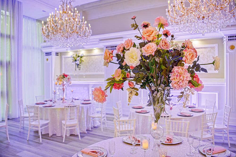 Cold Sparkler Fountains at Your Wedding Venue