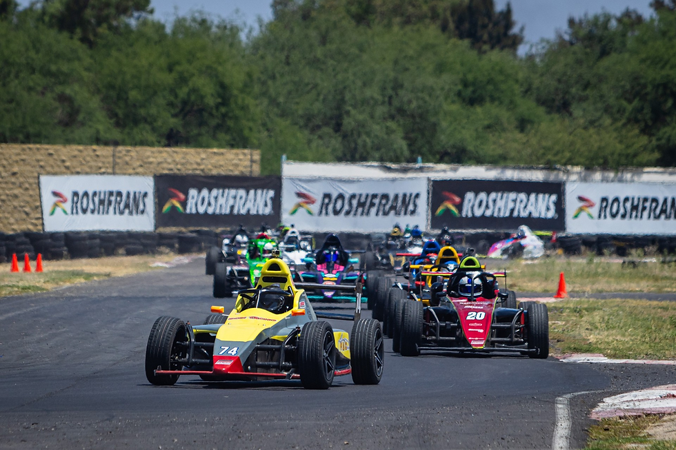 Enrique Reyna por su tercera victoria consecutiva; en la SÚPER COPA ROSHFRANS-SPEEDFEST