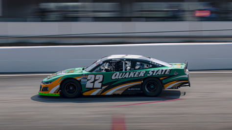 Santiago Tovar corre con el corazón, lleva fuerza y sonrisas al Hospital Infantil de México