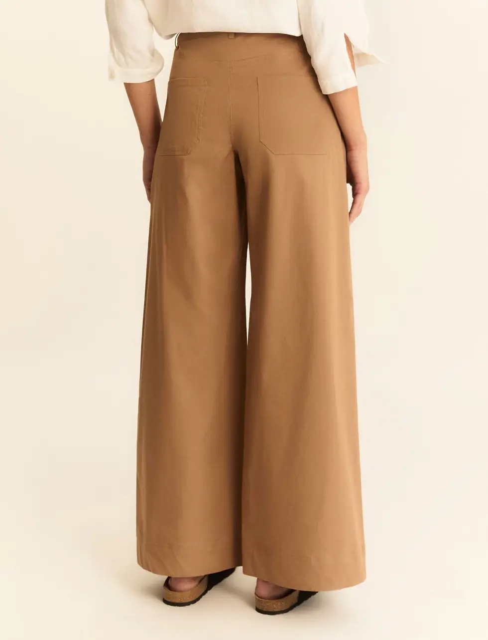 Miniatura: EMME  -   PANTALONE WIDE LEG IN GABARDINA STRETCH - CAMMELLO