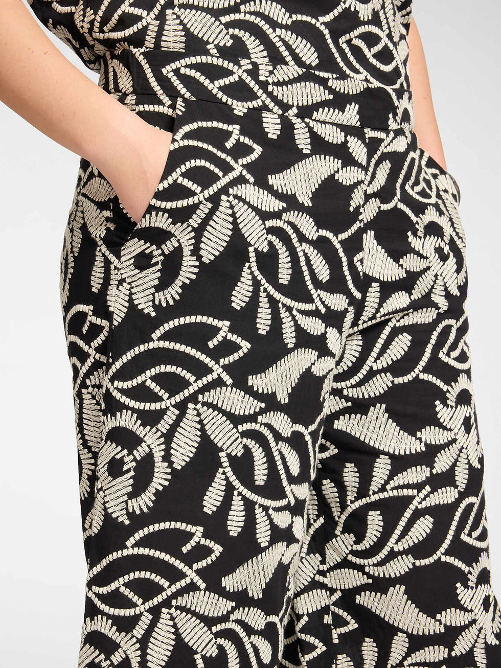 Miniatura: ELENAMIRO' - Pantaloni in voile ricamati