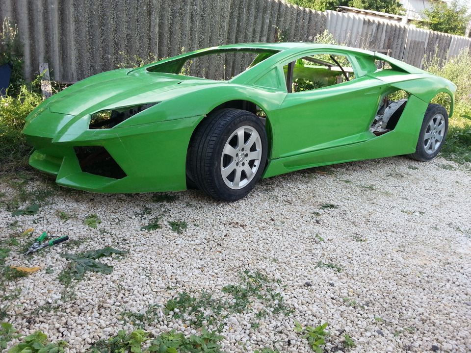 Thumbnail: Lambo Aventa Set