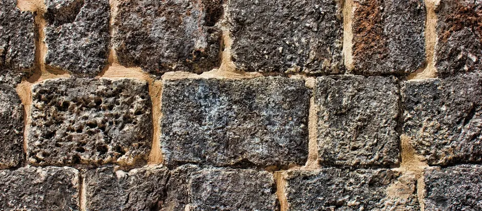 Stonework Contractor: Your Overview to Selecting the Right Expert