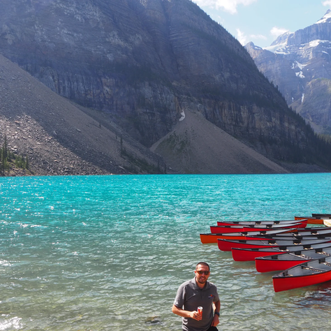 Johnston Canyon Ice Walk Tour vs. Summer Hike: Which One Should You Choose?