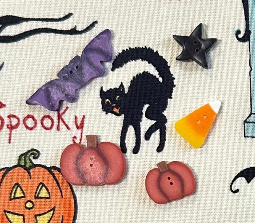 NEW!  "Halloween Buttons" Set