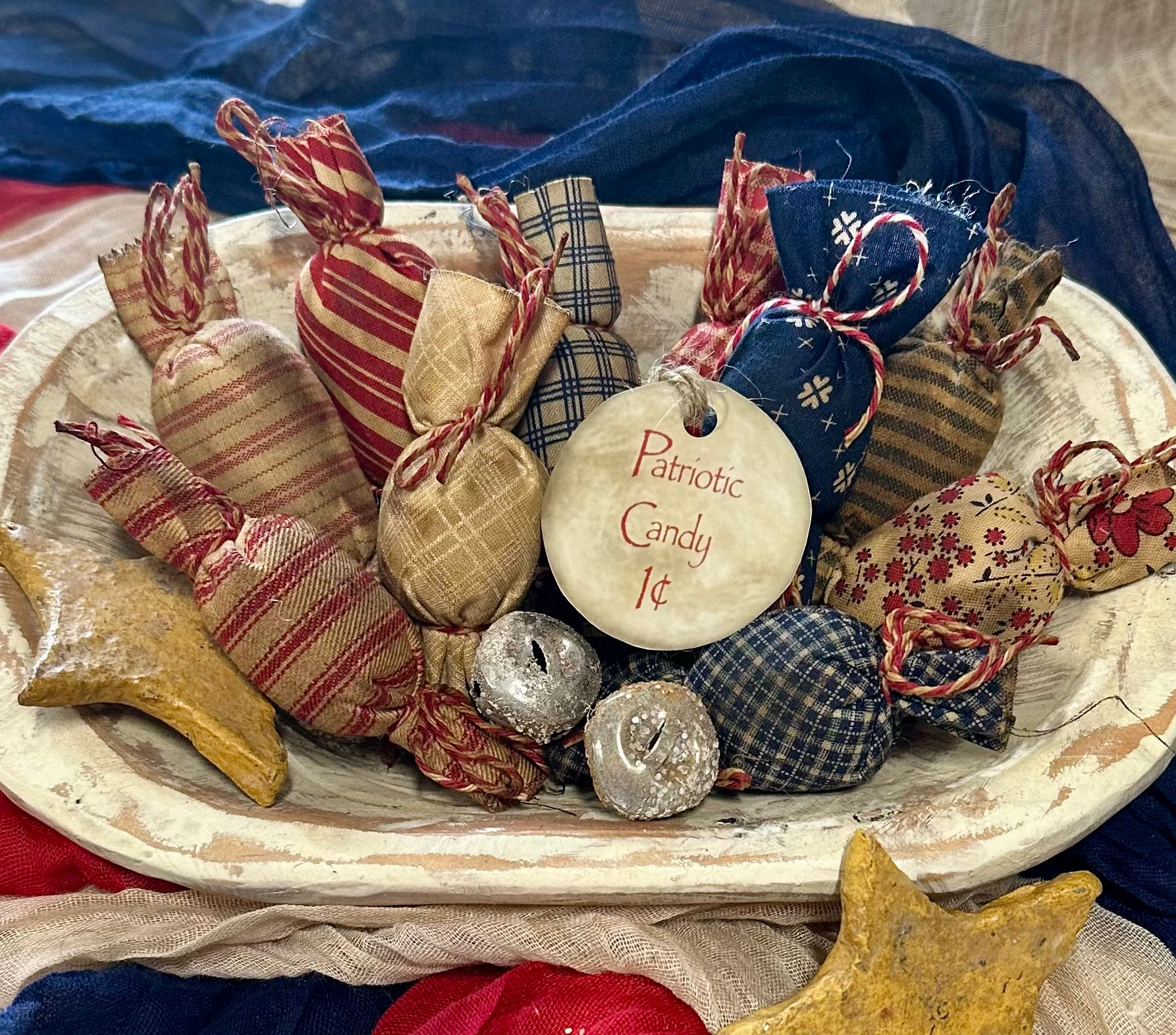 NEW! #1076 "Olde Primitive Parade Candy" Patriotic Pattern & KIT