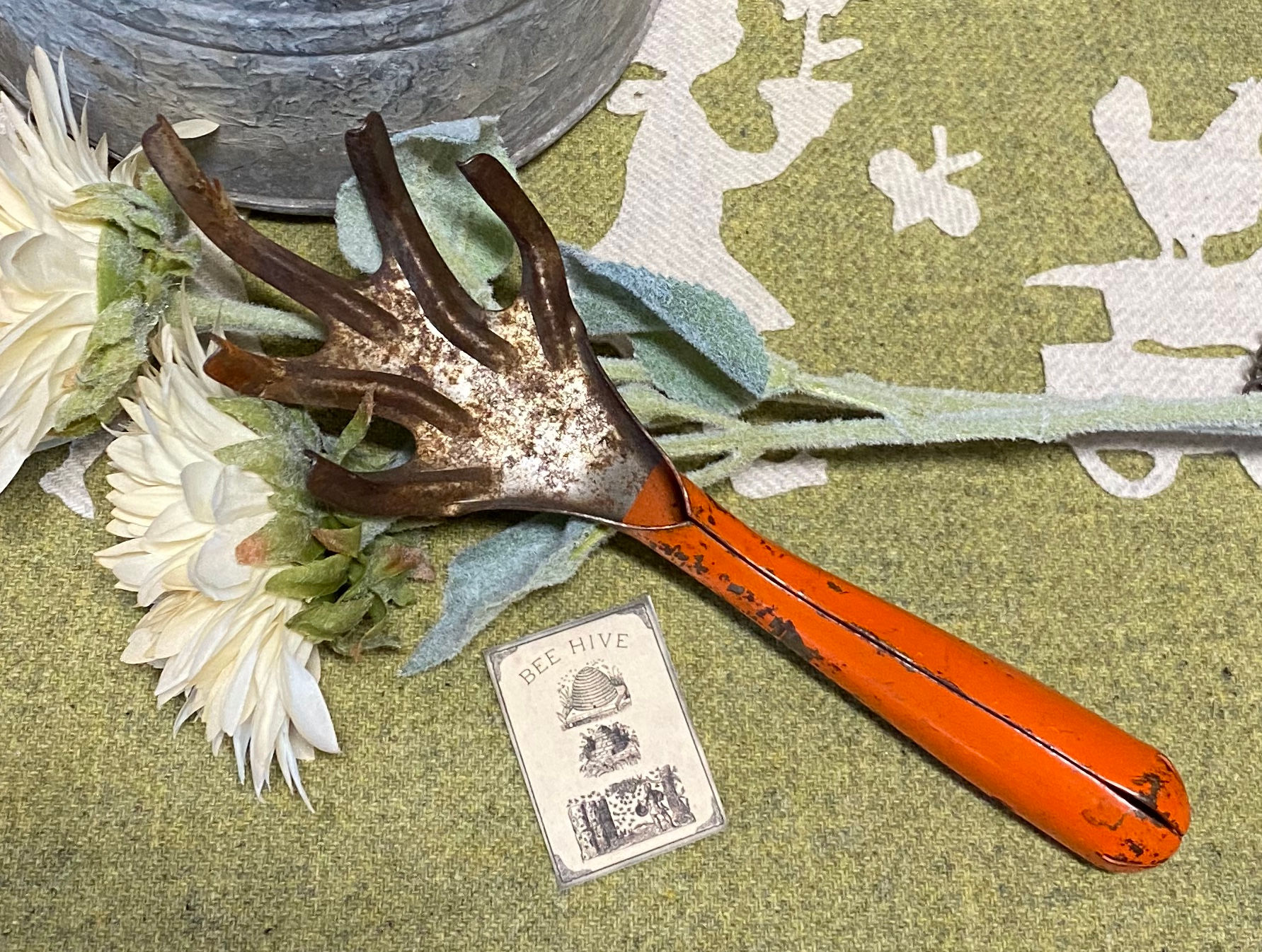 NEW!  "Vintage Garden Hand Rake" #4