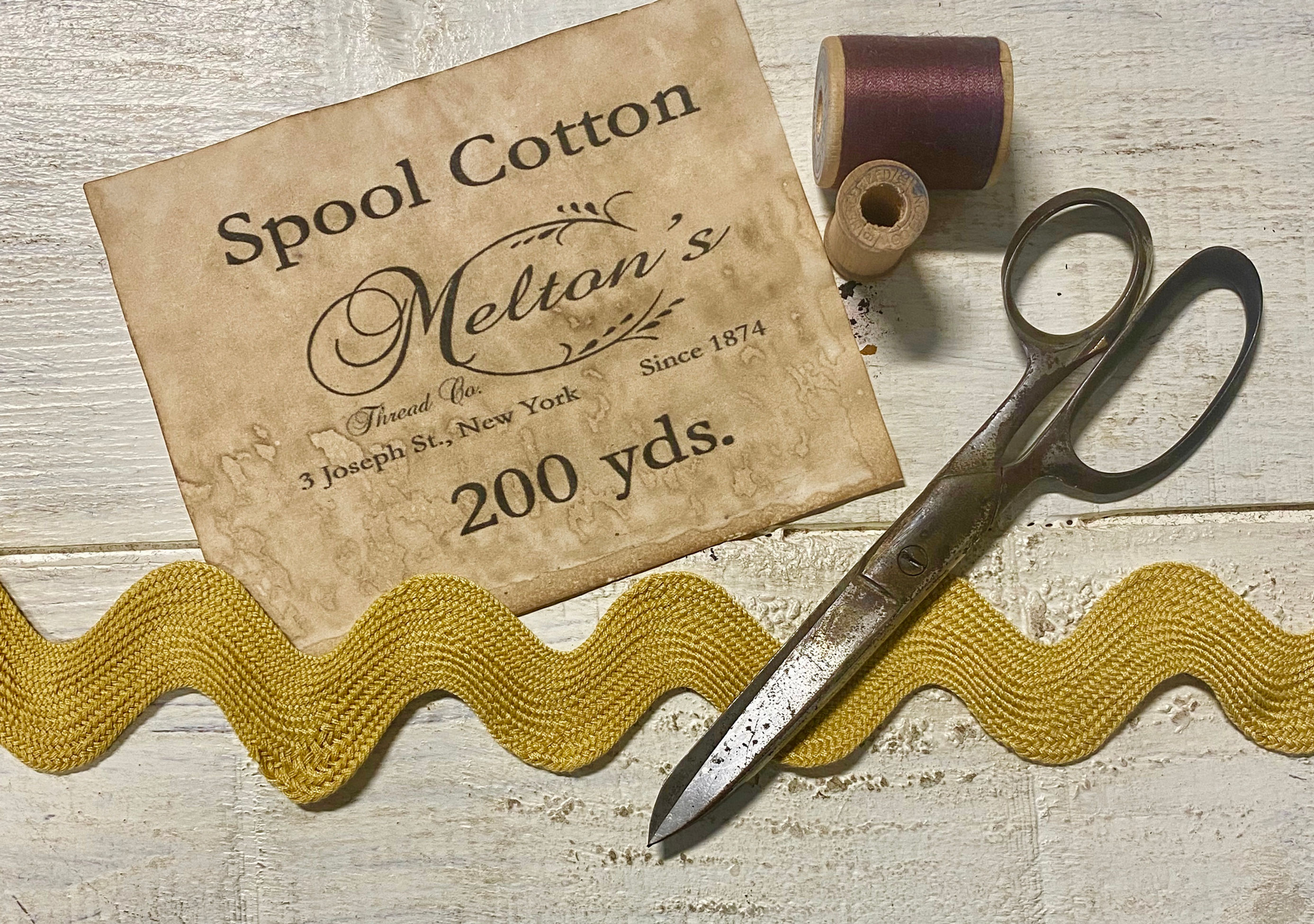 NEW!  Primitive HARVEST GOLD Jumbo Ric Rac