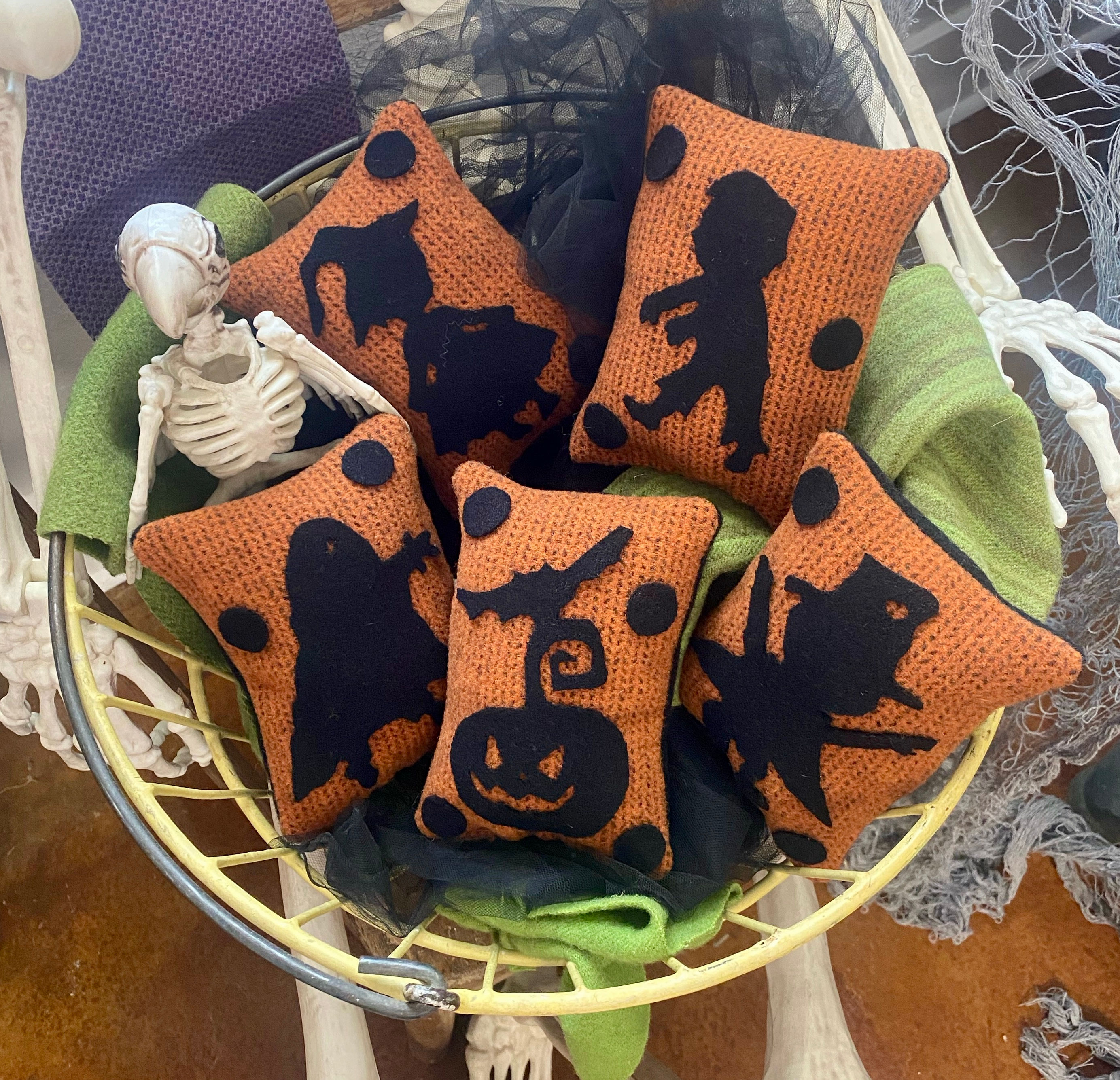 NEW!  #862 Costume Party PDF