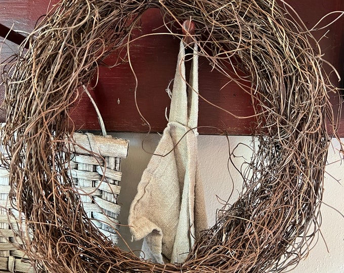 NEW!  Sweet Angel Vine Wreath