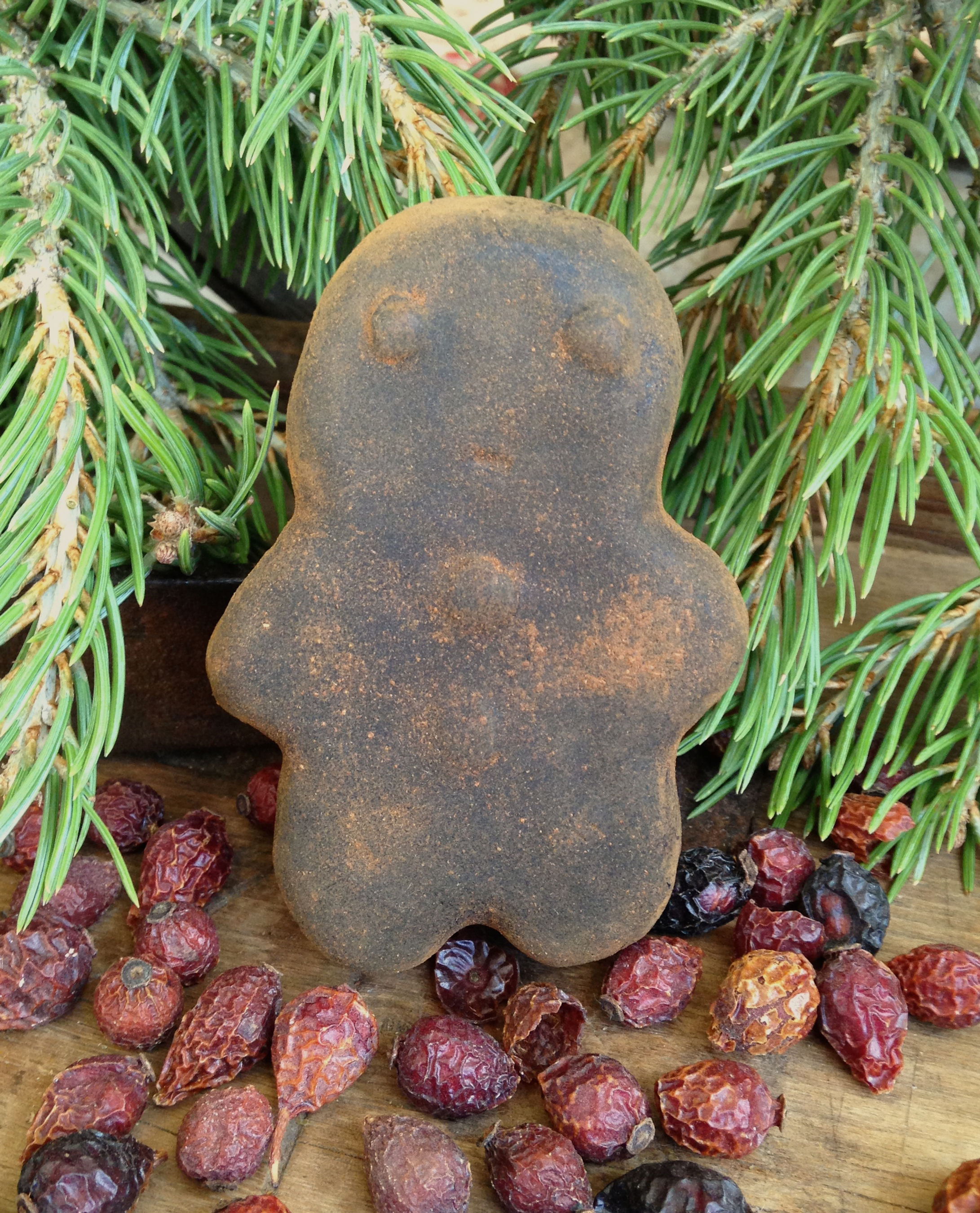 Olde Pantry Blackened Beeswax Gingerbread Boy