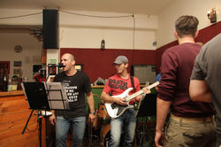 MAJDANPEK – WHISKERS