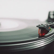 Close-Up Turntable