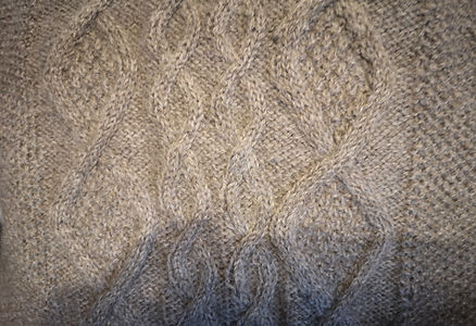 Aran weight Leicester Longwool yarn knitted up