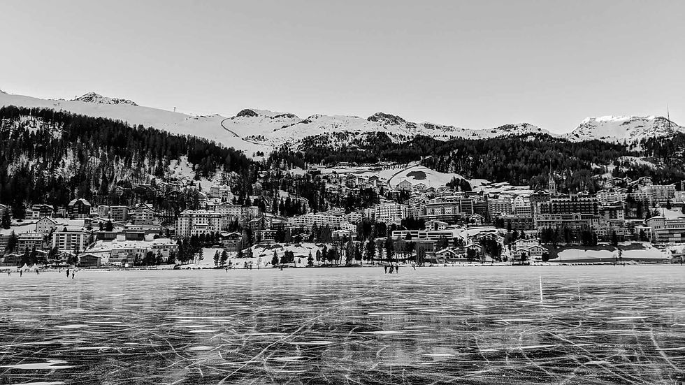 mountains-5774758_bw (1).jpg