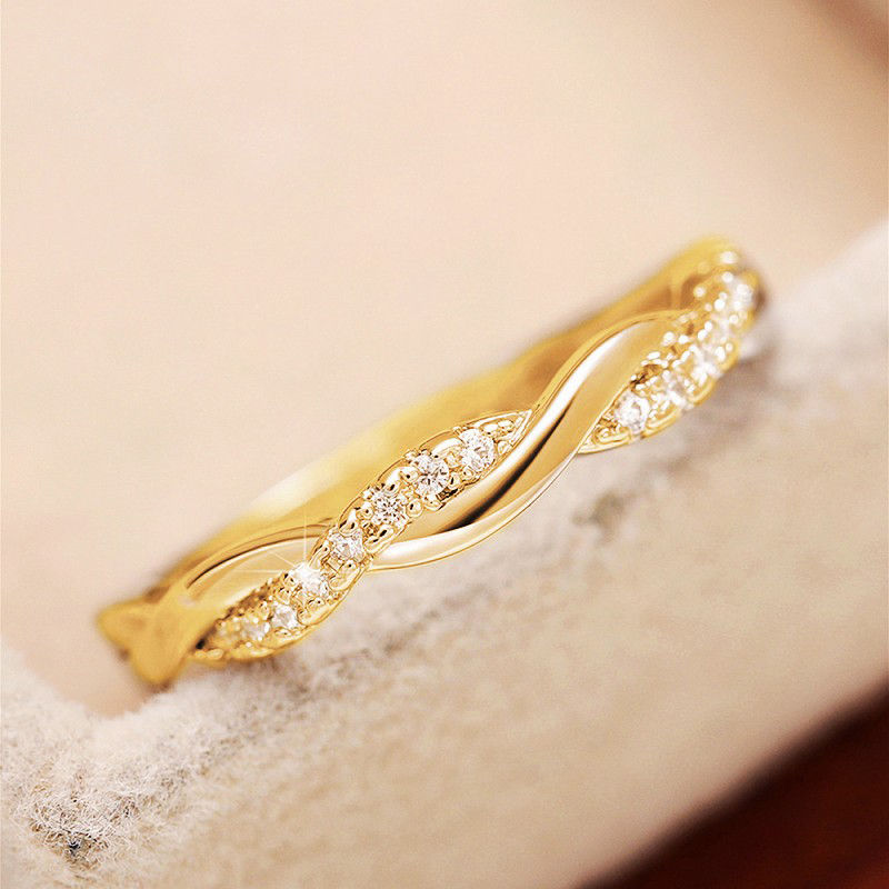 Thumbnail: Wave Twist Ring