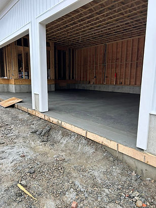 concrete garage floors - dechaine concrete systems MA and RI.jpg