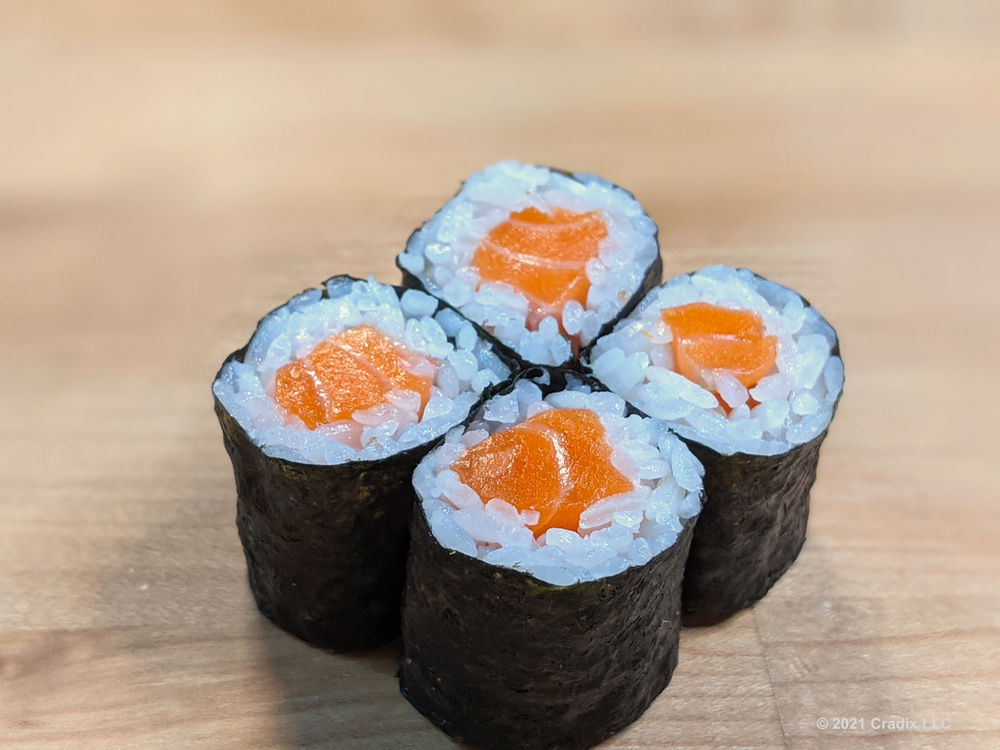 Simple and Delicious Salmon Hosomaki (Thin Nori/Seaweed Out Roll, 6pc)