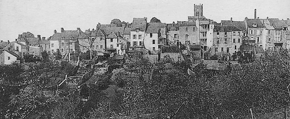 Vue du village, en contrebas