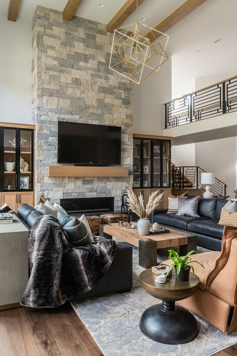 Mountain modern greatroom