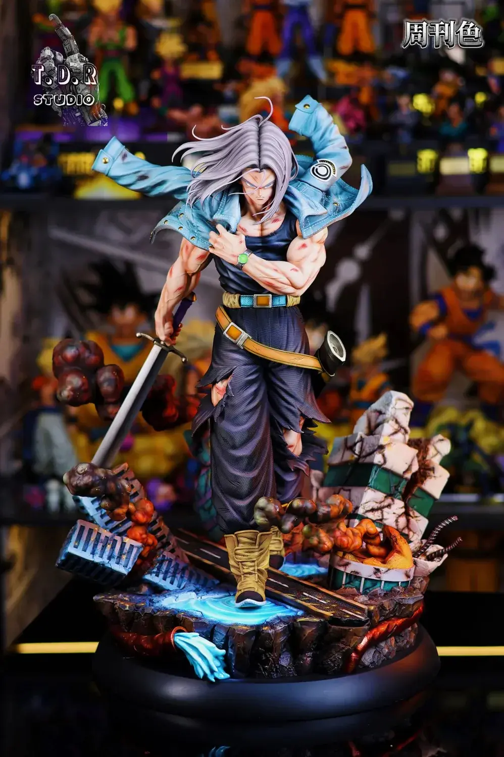 T.D.R Studio - Battle Series #1 Future Boy Trunks Resin 1/4 Resin Statue