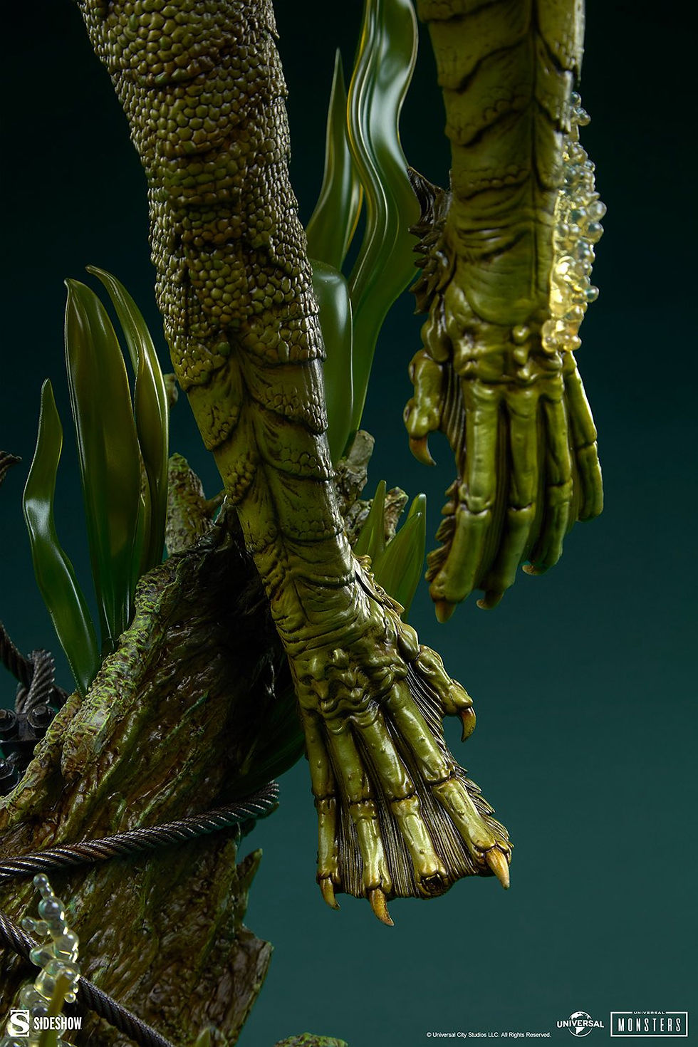Thumbnail: 【PRE-ORDER】Sideshow Collectibles - Creature from the Black Lagoon Premium Format