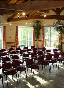 Salle du haut La Magnagnerie (1) (1).jpg