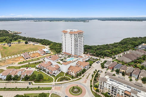 SpaVela Lakeside Tower