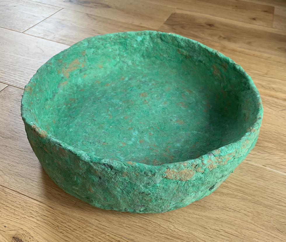 Thumbnail: Papier Mâché Bowl (large green)