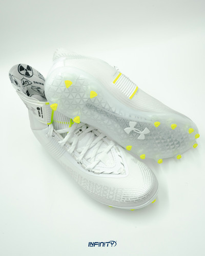 Under Armour Highlight MC | Infinity Sport