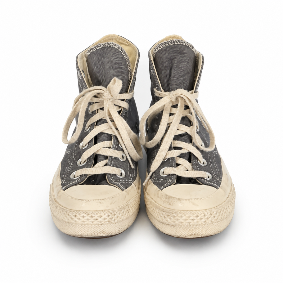 Comme des Garçons PLAY x Converse Chuck 70 High front view