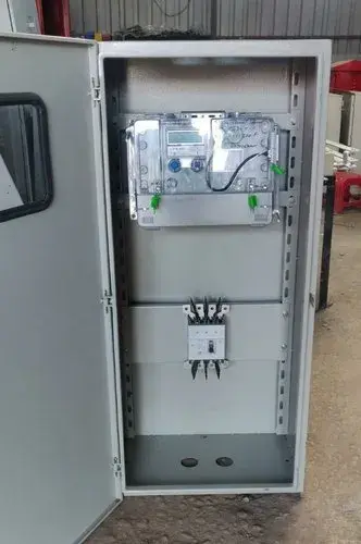 Thumbnail: 4 Way Feeder Pillar