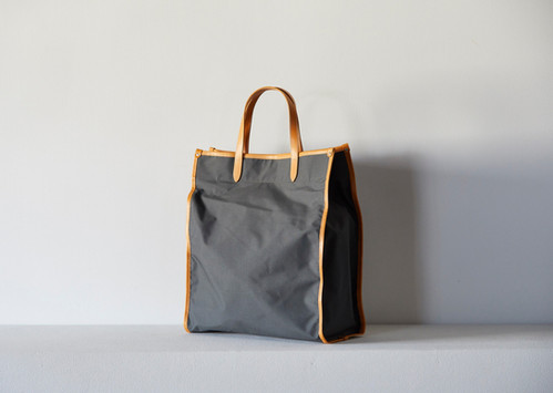 SO17 NOBLE SQUARE TOTE | sopo