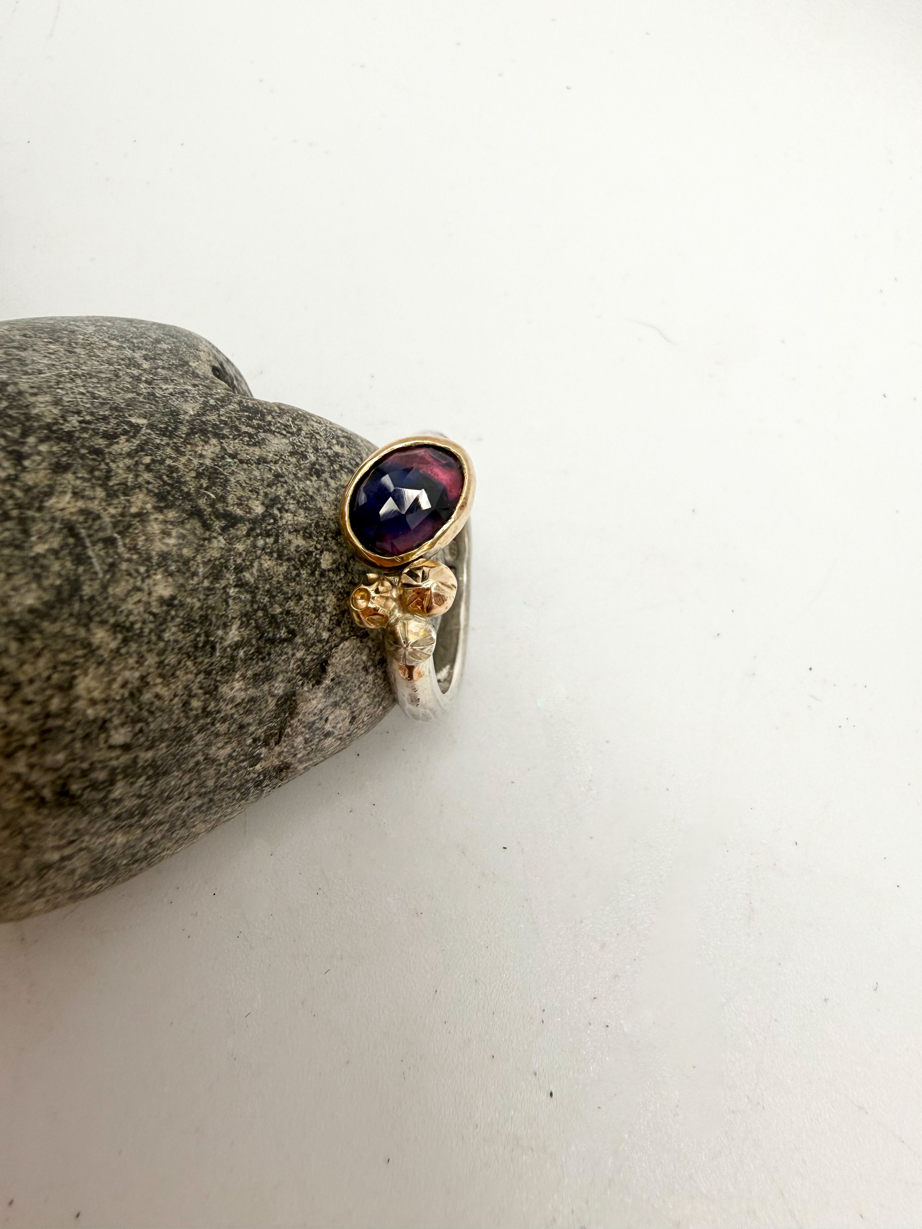 One of a Kind Rockpool ring size L