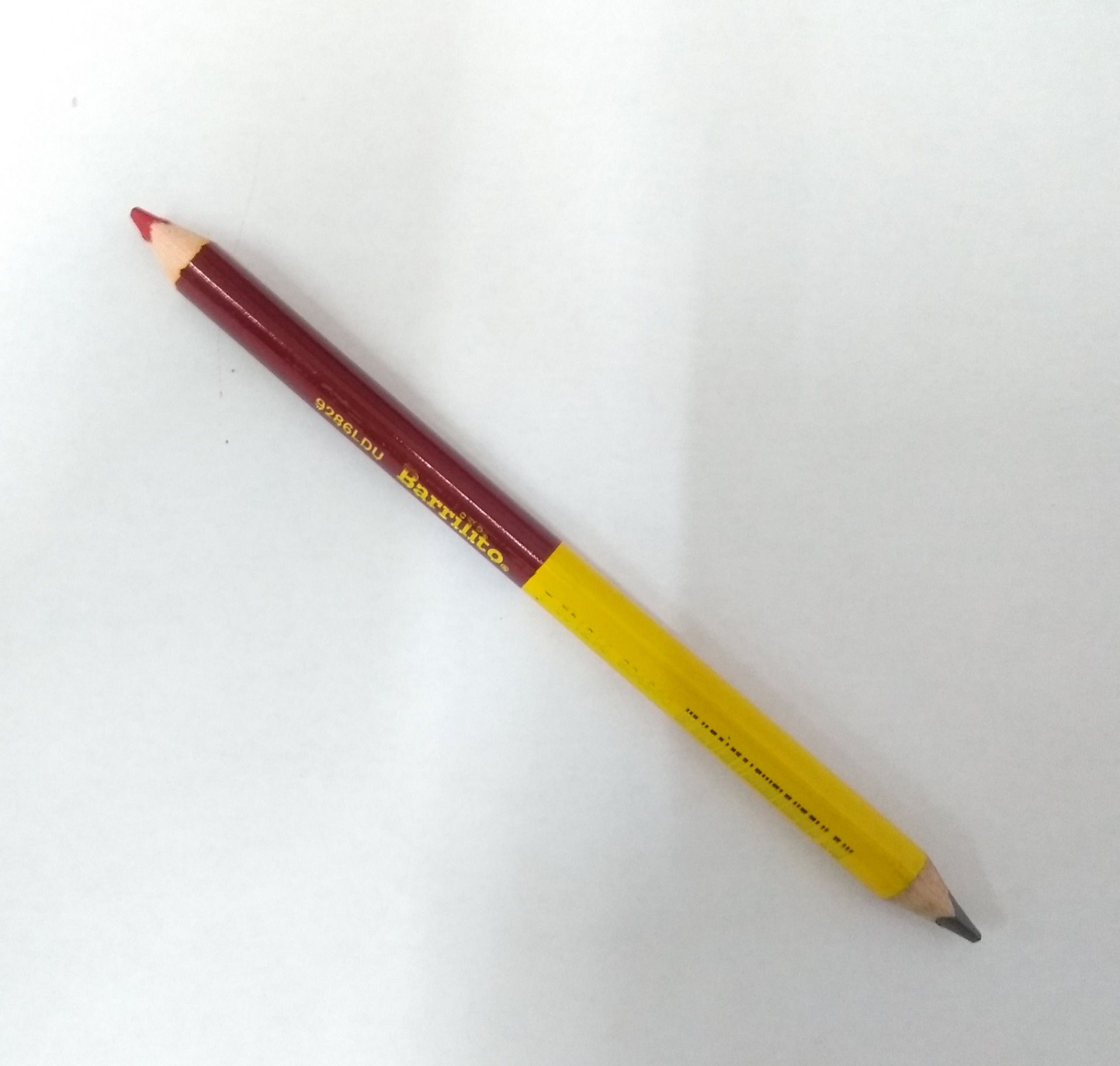 LÁPIZ DUO TRIANGULAR JUMBO BARRILITO.