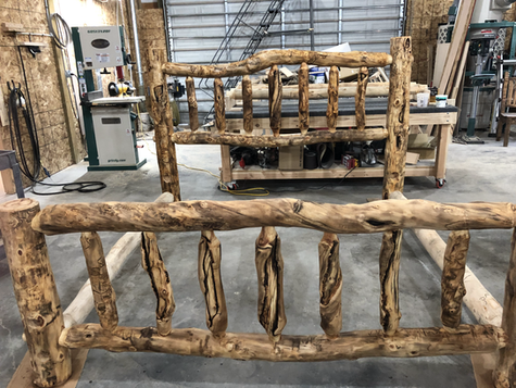 aspen
character
wyomingrusticfurniture
bedroom
log 
bed
near me
custom
cheap
furniture
handmade
cabin
sustainable
lodge
western
reclaimed
Wyoming
rustic