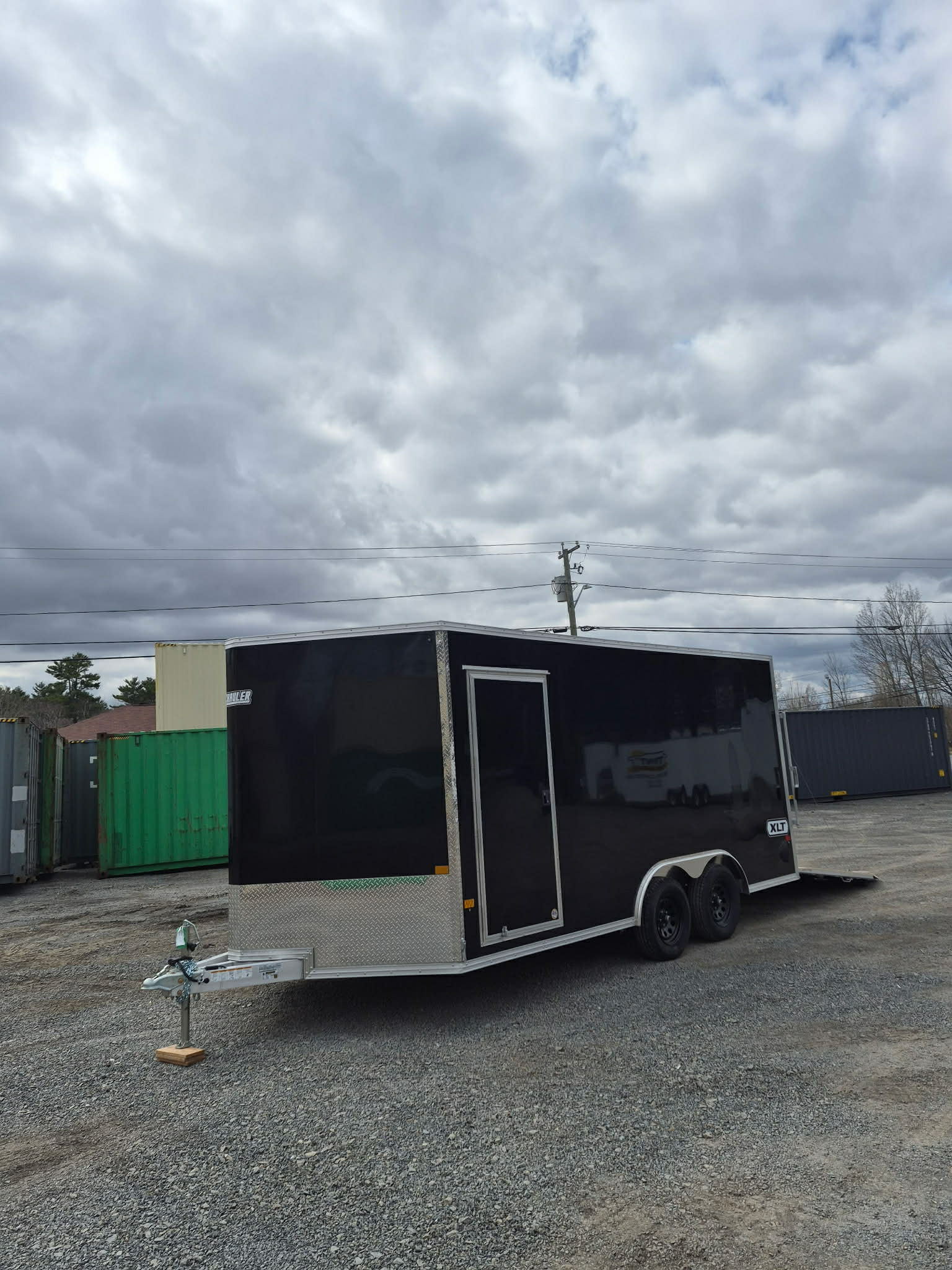 2026 EZ HAULER 8.5X16CH-IF XLTPRO