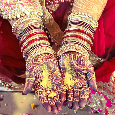 Divya & Abhishek