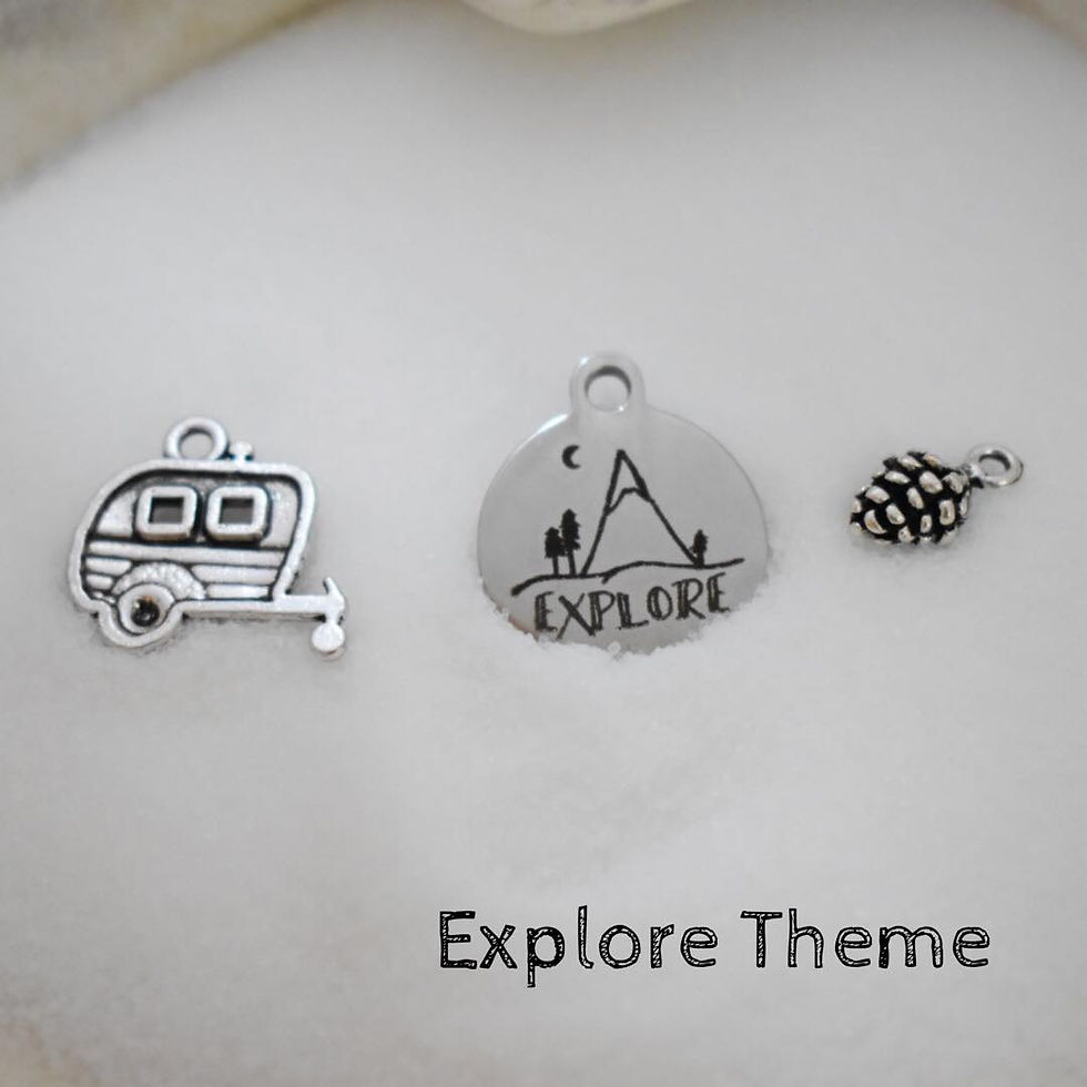 Thumbnail: THEME Bracelet with 2 pearls 