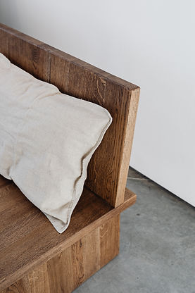 kaboompics_Minimalist wooden armchair - solid wood - oak - smoky oak - linen cushionMinima