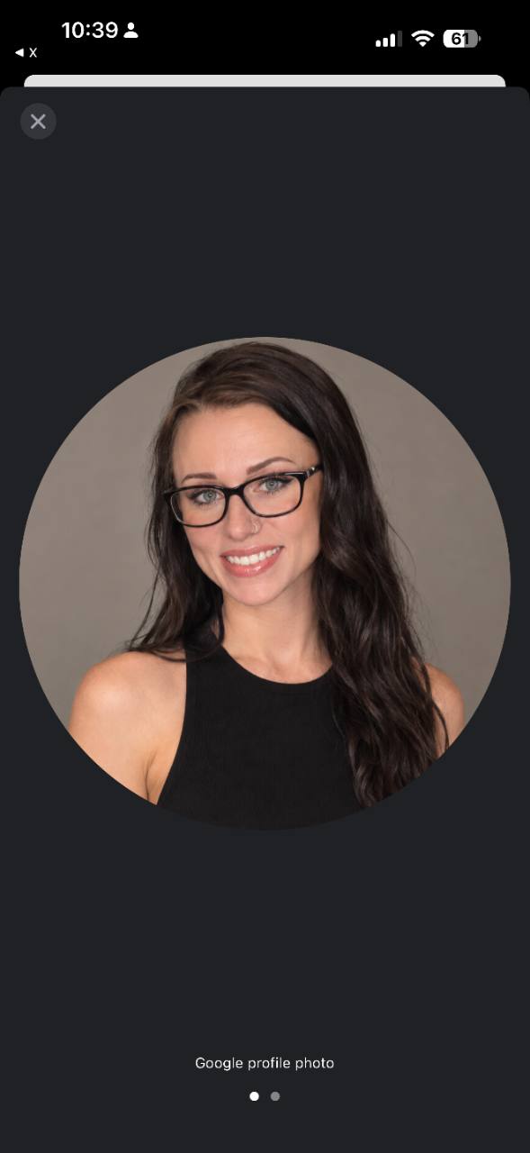 Alli — VRE team portrait