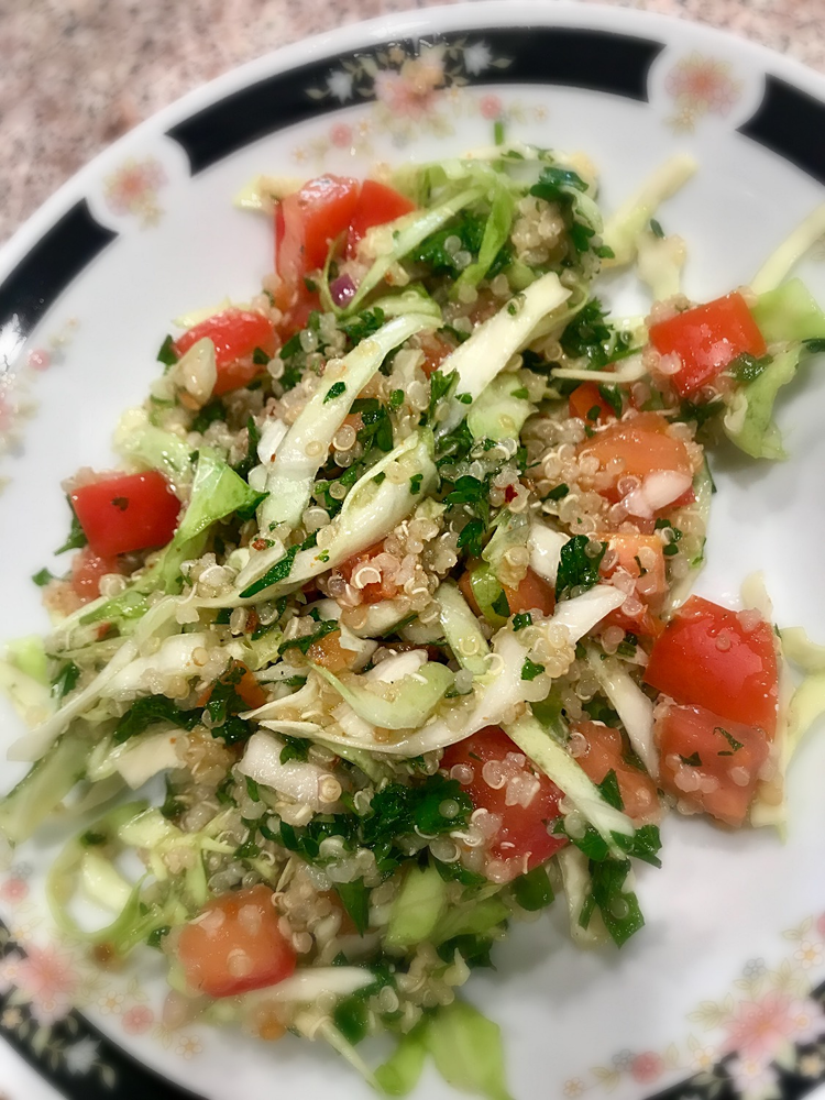 CABBAGE & QUINOA SALAD