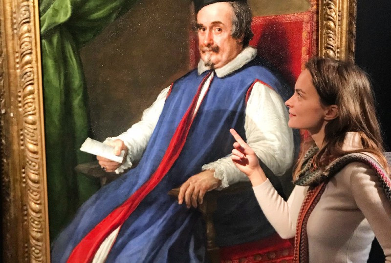 How to buy art at auction?