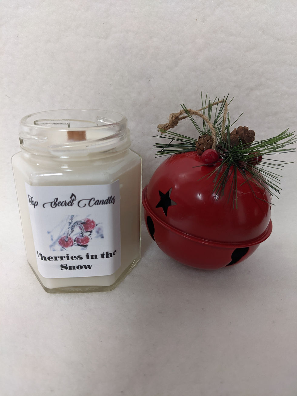 Thumbnail: Cherries in the snow candle