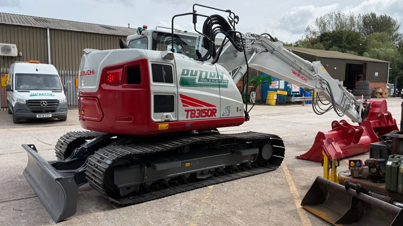 15 Ton Excavator (ZTS)