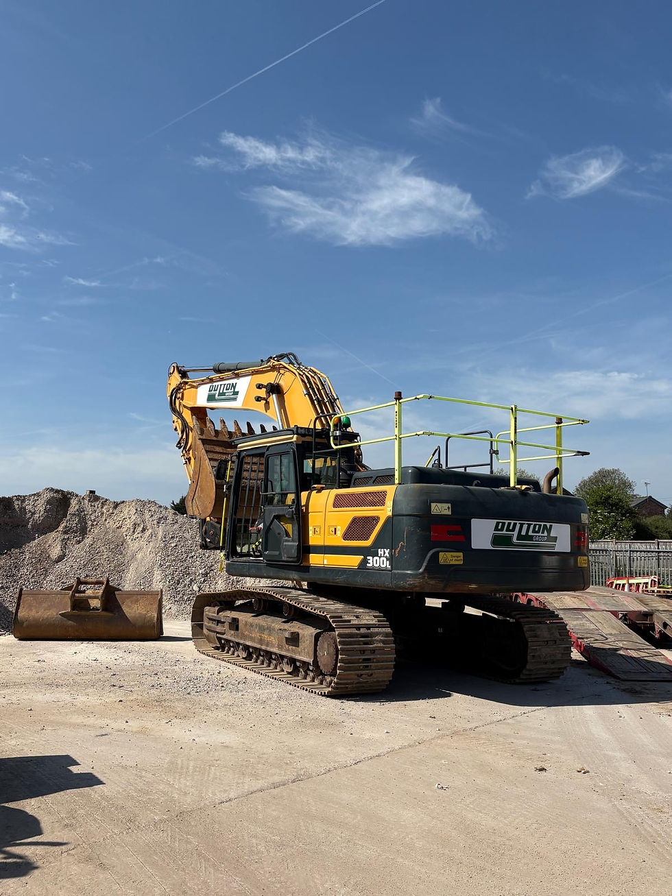 Thumbnail: 30 Ton Excavator