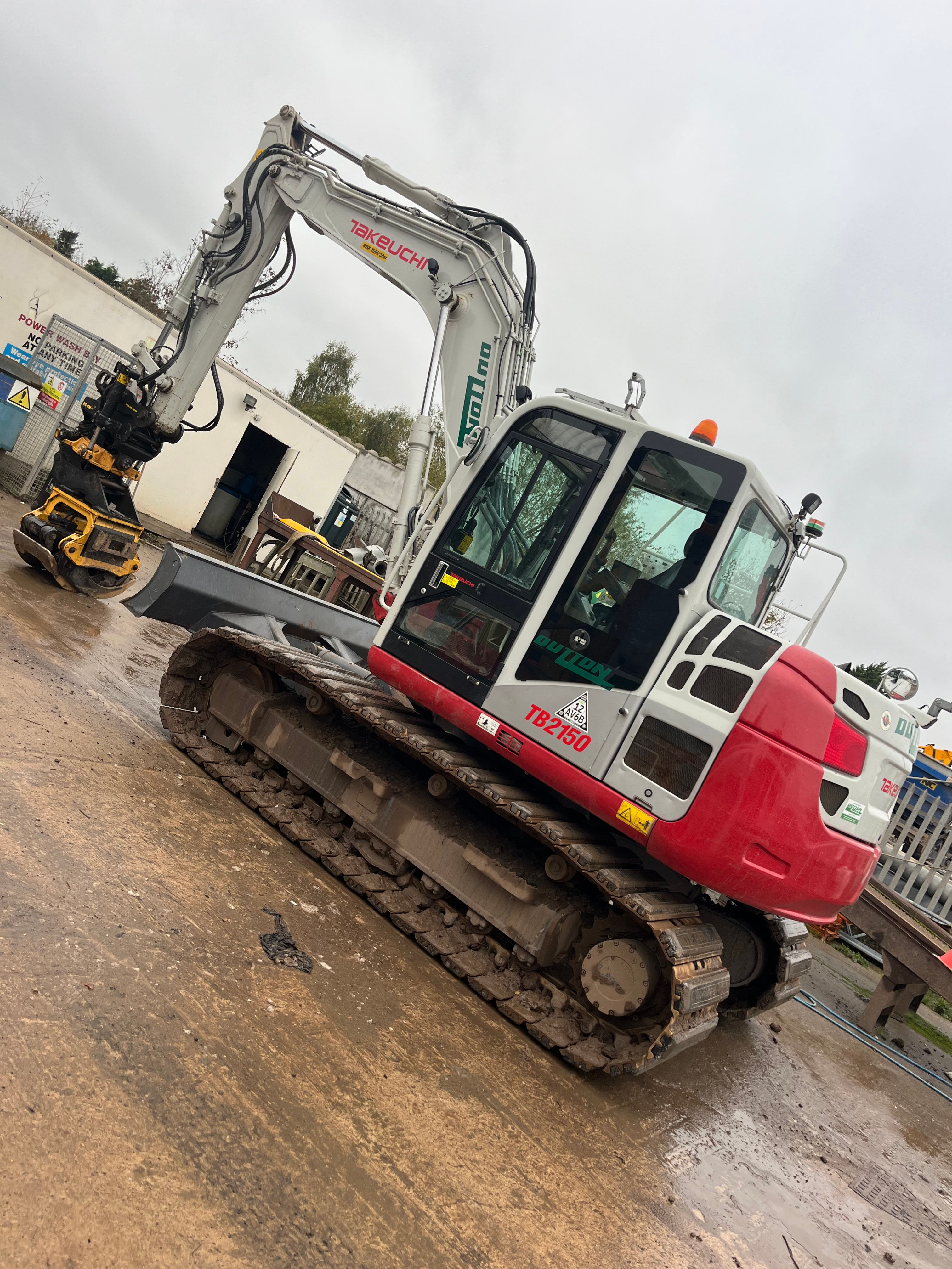 15 Ton Excavator