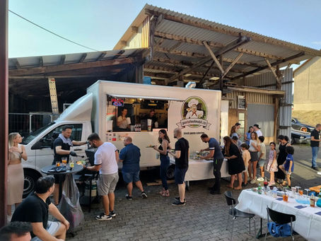 Pasta Food Mobil: Kreatives Foodtruck-Catering für Hochzeiten mit Festival-Feeling