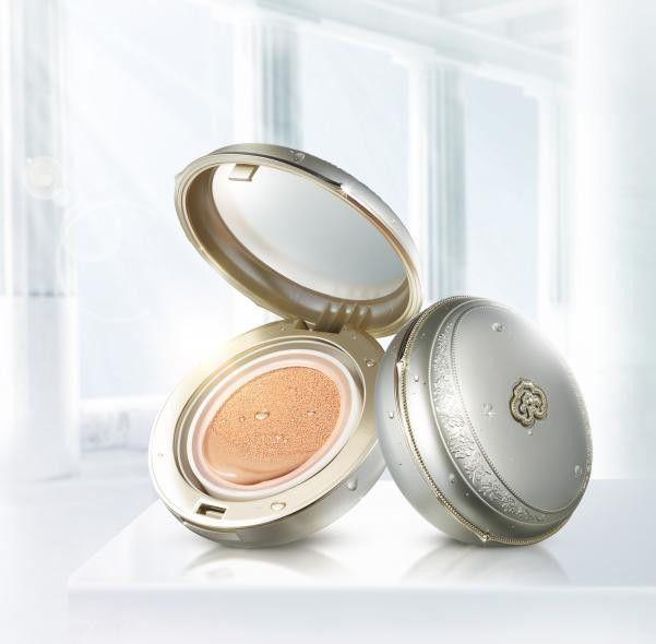 Thumbnail: [Whoo] WHITENING & MOISTURE GLOW CUSHION SPF50#23