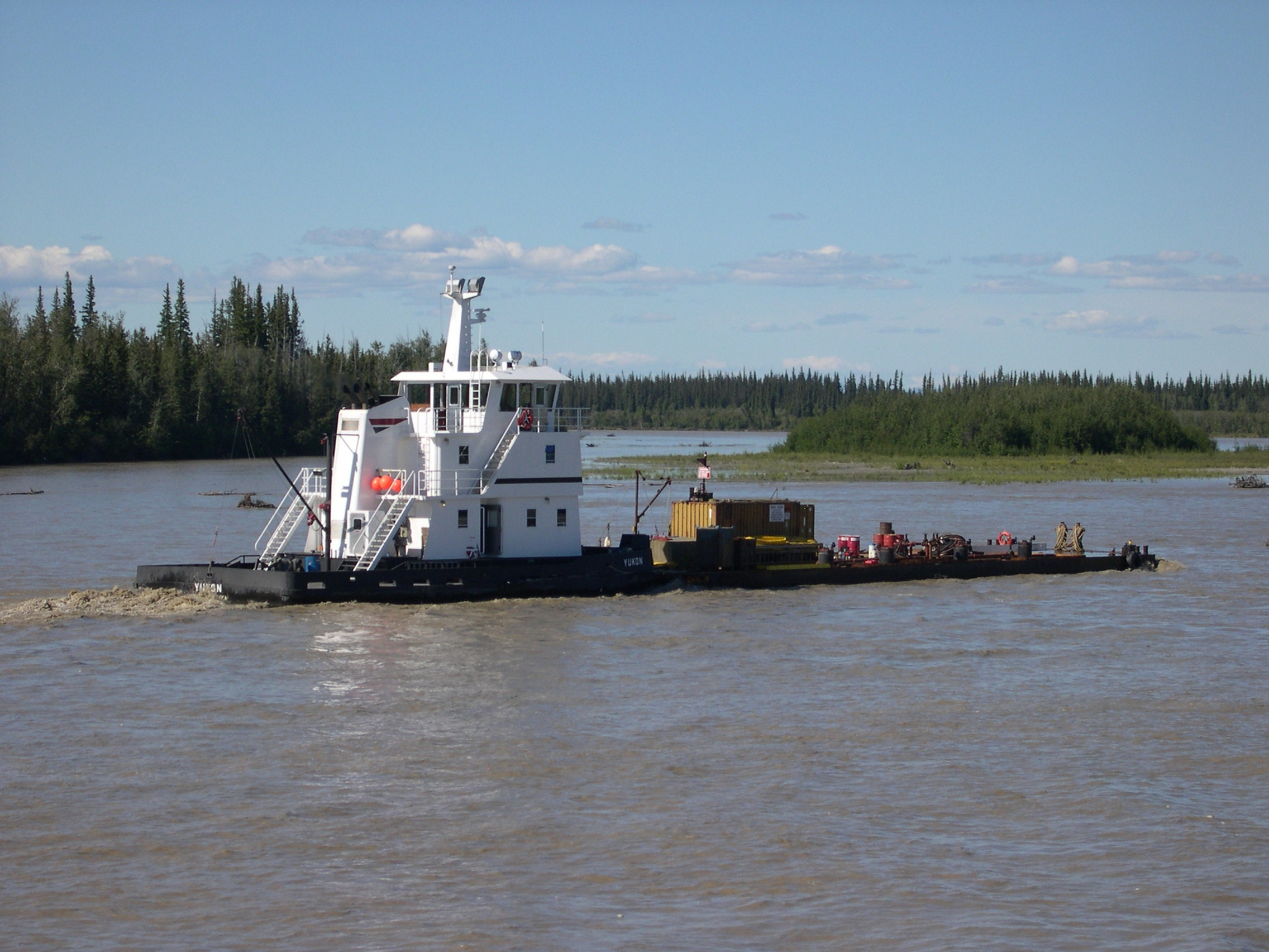 Tug Yukon tug-yukon